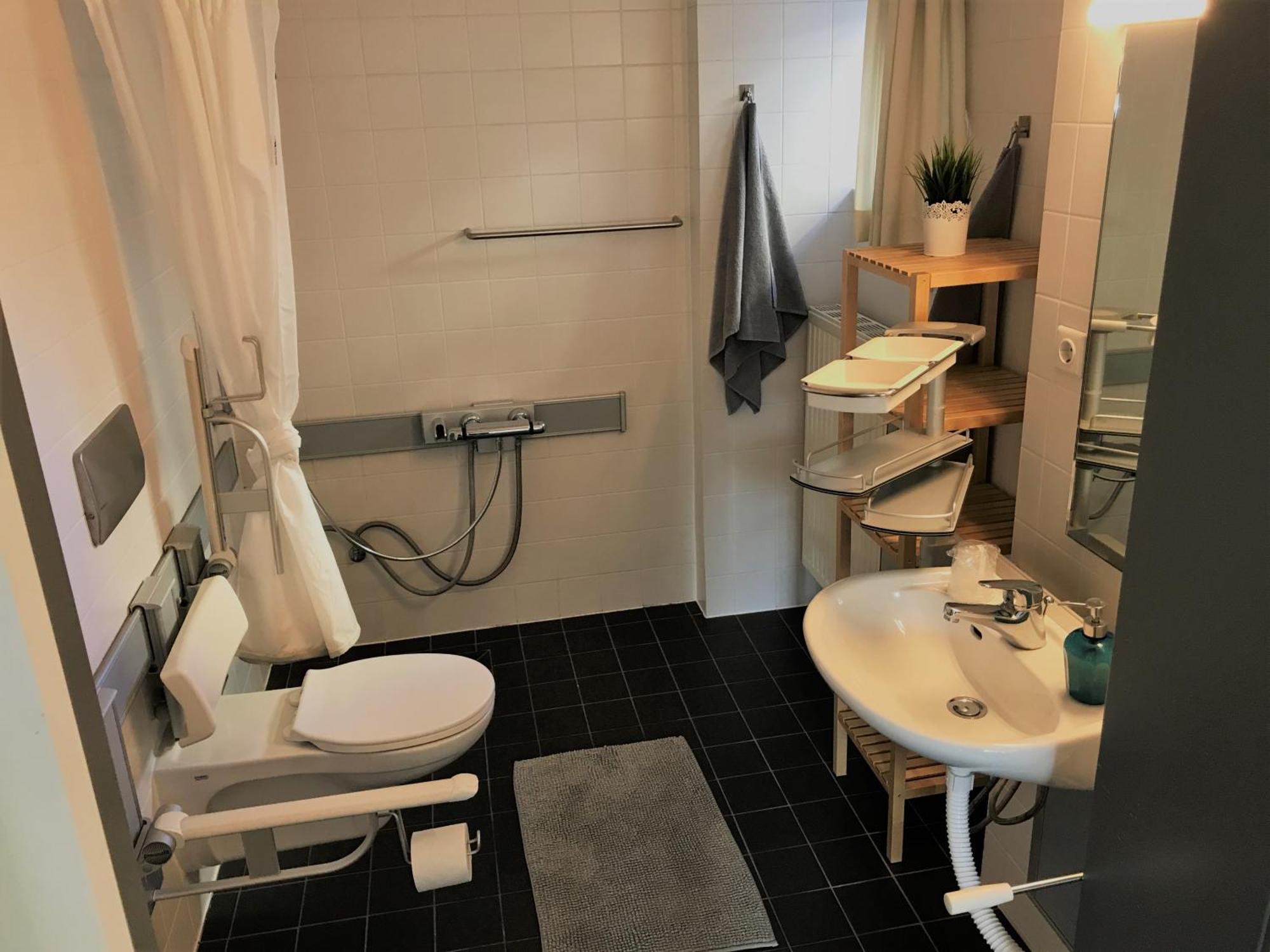 Ferienwohnungen und Apartmenthaus Halle Saale - Villa Mathilda Zimmer foto